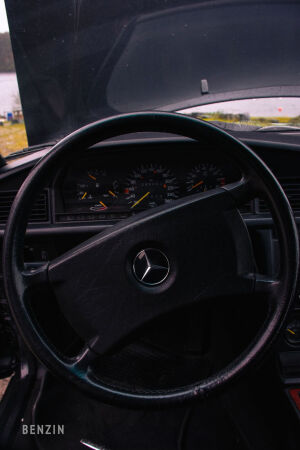 Mercedes-Benz 190E 2.5-16 - 1989