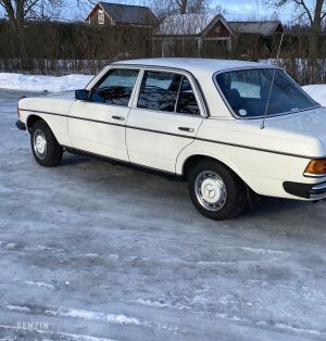 Mercedes-Benz 300 Turbodiesel W123 - 1983