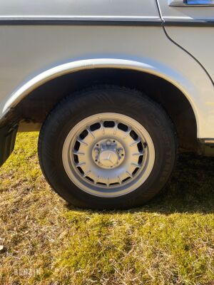 Mercedes-Benz 300 Turbodiesel W123 - 1983