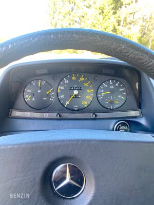 Mercedes-Benz 300 Turbodiesel W123 - 1983