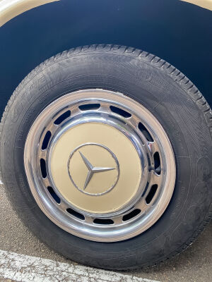 Mercedes-Benz 280 SE W116 - 1977