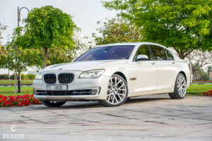 BMW 750Li Individual Pearl Edition - 2013