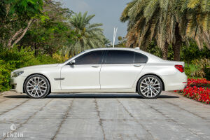 BMW 750Li Individual Pearl Edition - 2013