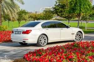BMW 750Li Individual Pearl Edition - 2013