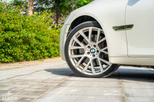 BMW 750Li Individual Pearl Edition - 2013