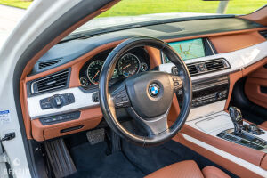 BMW 750Li Individual Pearl Edition - 2013