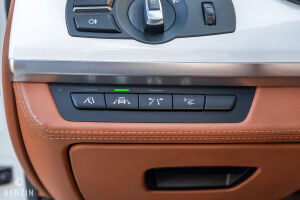 BMW 750Li Individual Pearl Edition - 2013