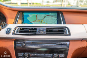 BMW 750Li Individual Pearl Edition - 2013
