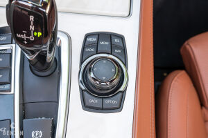 BMW 750Li Individual Pearl Edition - 2013