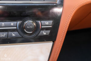 BMW 750Li Individual Pearl Edition - 2013