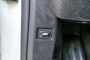 BMW 750Li Individual Pearl Edition - 2013