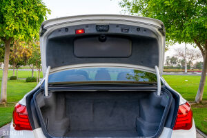 BMW 750Li Individual Pearl Edition - 2013