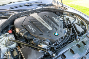 BMW 750Li Individual Pearl Edition - 2013