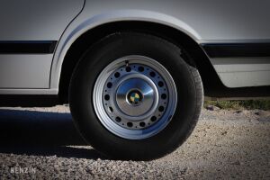 BMW 520i e28 26K km - 1984