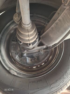 BMW 520i e28 26K km - 1984