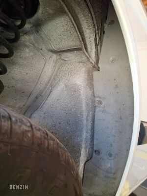 BMW 520i e28 26K km - 1984