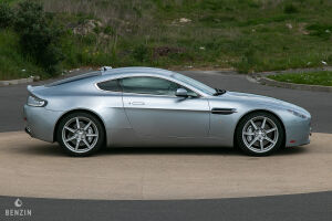 Aston Martin V8 Vantage 4.3 - 2007