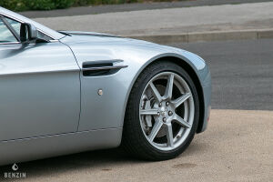 Aston Martin V8 Vantage 4.3 - 2007