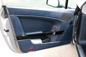 Aston Martin V8 Vantage 4.3 - 2007