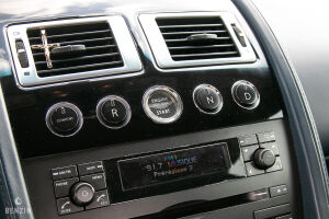 Aston Martin V8 Vantage 4.3 - 2007