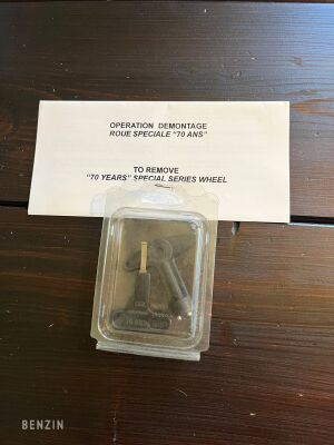 Peugeot 406 Coupé Settant'anni - 2001