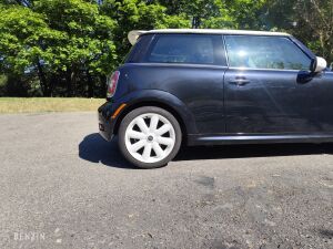 Mini Cooper S R56 - 2009