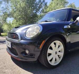 Mini Cooper S R56 - 2009