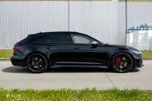 Audi RS6 Avant - 2021*Flash