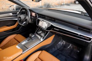 Audi RS6 Avant - 2021*Flash