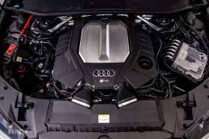 Audi RS6 Avant - 2021*Flash