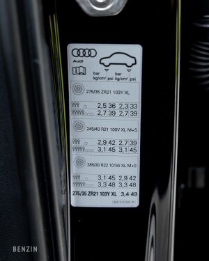 Audi RS6 Avant - 2021*Flash