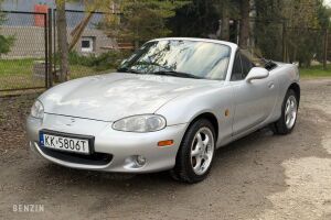 Mazda MX-5 NBFL - 2001
