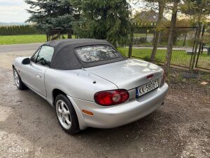 Mazda MX-5 NBFL - 2001