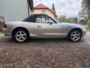 Mazda MX-5 NBFL - 2001
