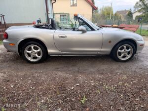 Mazda MX-5 NBFL - 2001