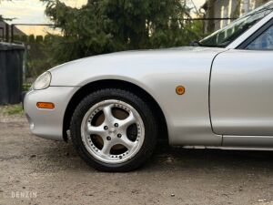 Mazda MX-5 NBFL - 2001