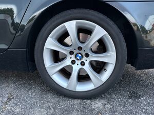 BMW 545i Touring e61 - 2004