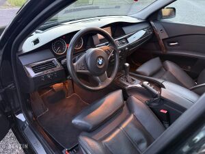 BMW 545i Touring e61 - 2004