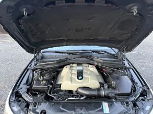 BMW 545i Touring e61 - 2004