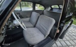 Volvo PV444E - 1953