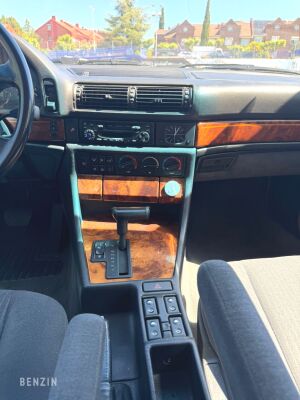 BMW 730i e32 - 1993 93kkm