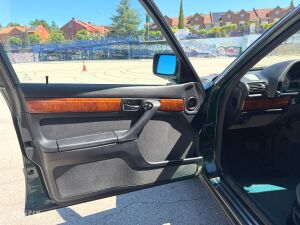 BMW 730i e32 - 1993 93kkm