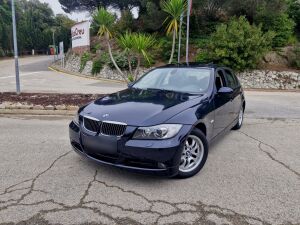 BMW 320i E90 - 2007 *77k km
