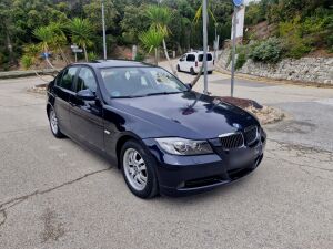 BMW 320i E90 - 2007 *77k km
