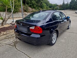 BMW 320i E90 - 2007 *77k km