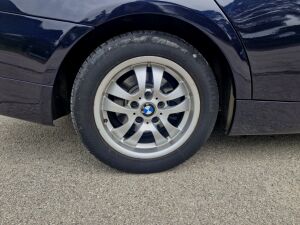 BMW 320i E90 - 2007 *77k km
