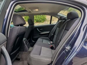 BMW 320i E90 - 2007 *77k km