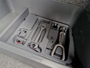 BMW 320i E90 - 2007 *77k km
