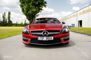 Mercedes-Benz SL 63 AMG - 2012