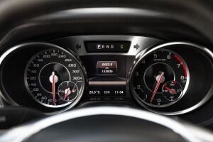 Mercedes-Benz SL 63 AMG - 2012